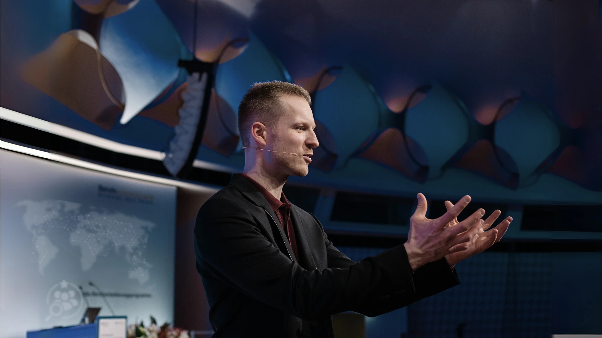 Bundesministerium für Bildung und Forschung – Vortrag zur Zukunft beruflicher Bildung, Berlin. Speaker: Marcell Heinrich
